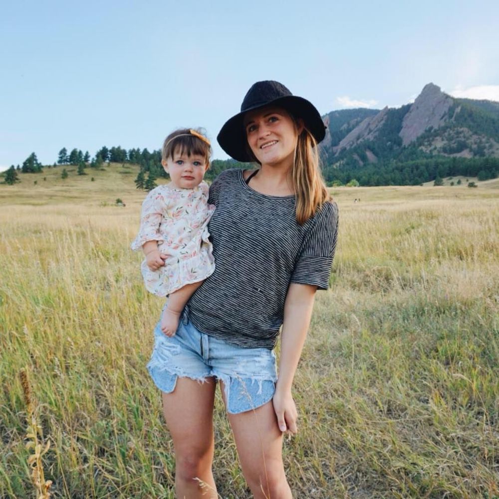 Meet your Posher, Elizabeth